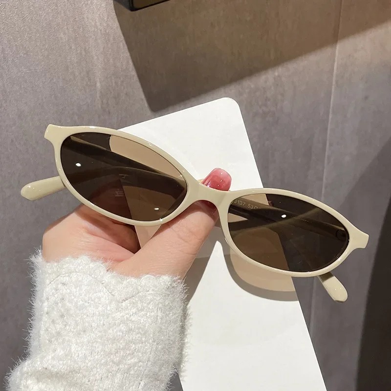 Kacamata Hitam Cat Eye Retro S - Vintage Fashion Images ulasan dan harga
