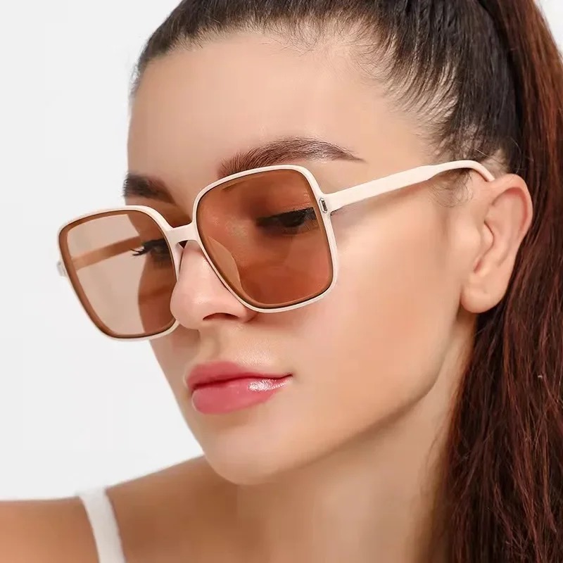 Kacamata Hitam Vintage Oversiz - Vintage Fashion Images ulasan dan harga