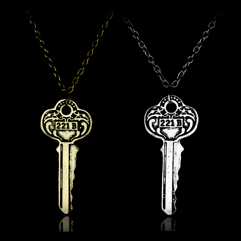 Sherlock 221b Kalung Kunci Rum - Vintage Fashion Houses ulasan dan harga